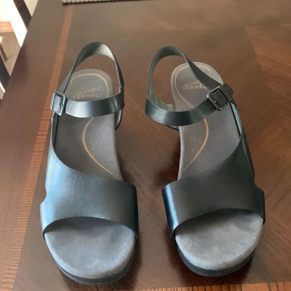 Dansko sandles